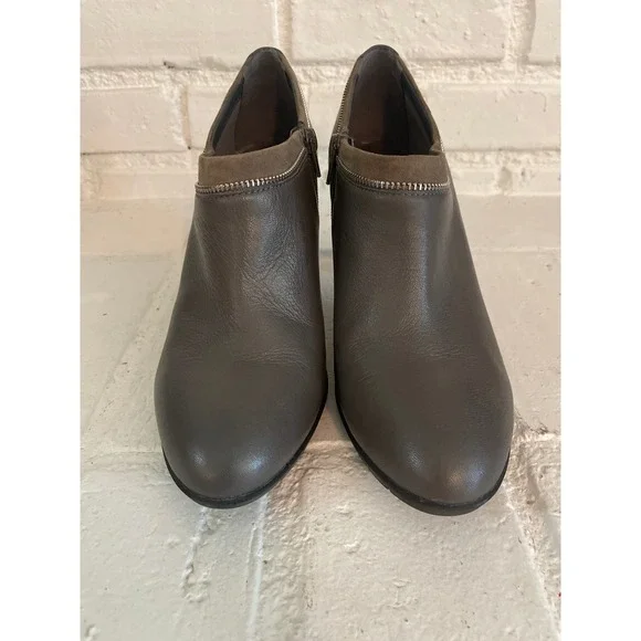 Anne Klein Gray Leather Side Zip Block Heel Ankle Boots Booties Womens 10 Y2K - Picture 3 of 6